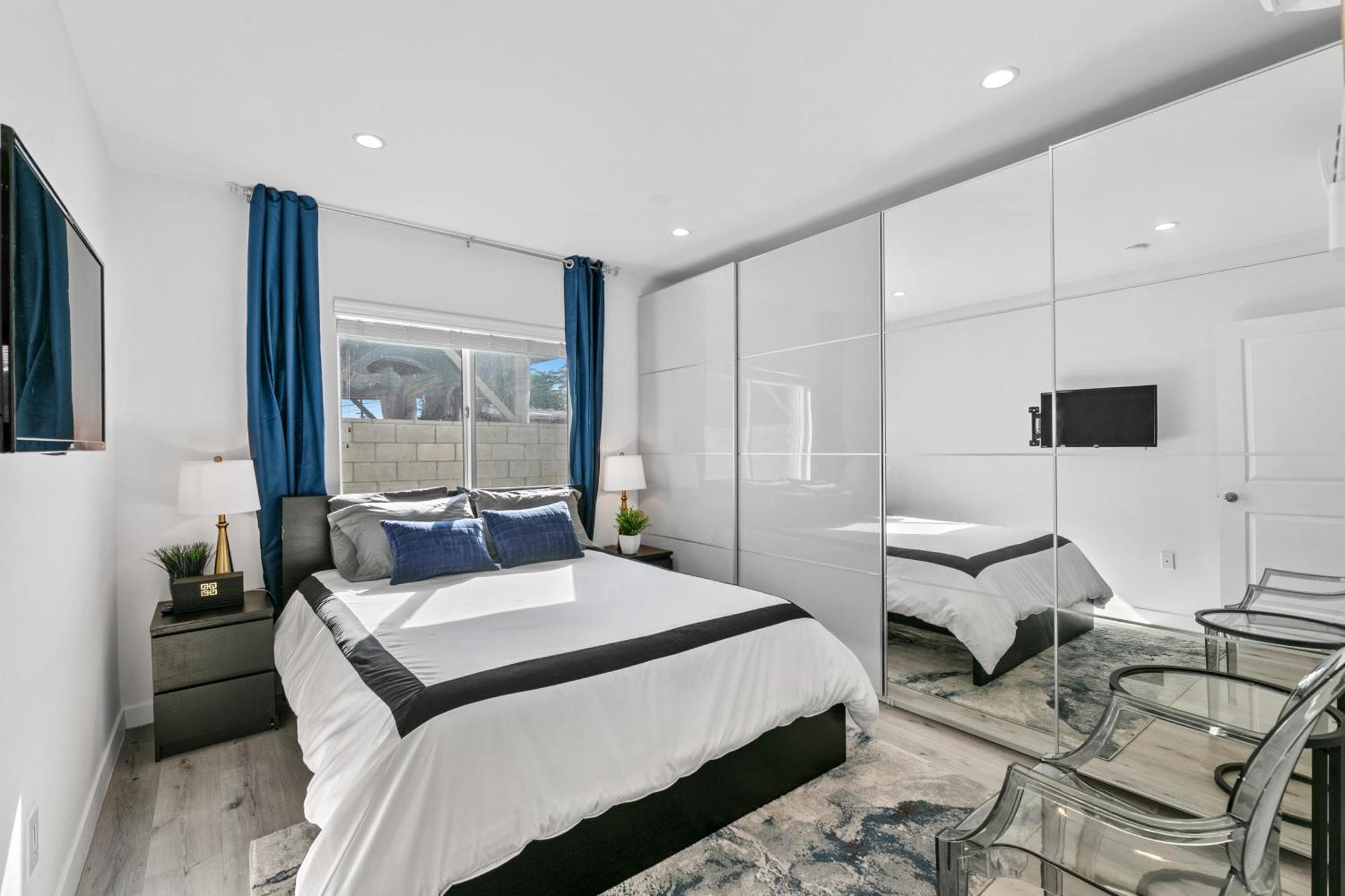 Muirfield Chic With Parking Bed & Breakfast *