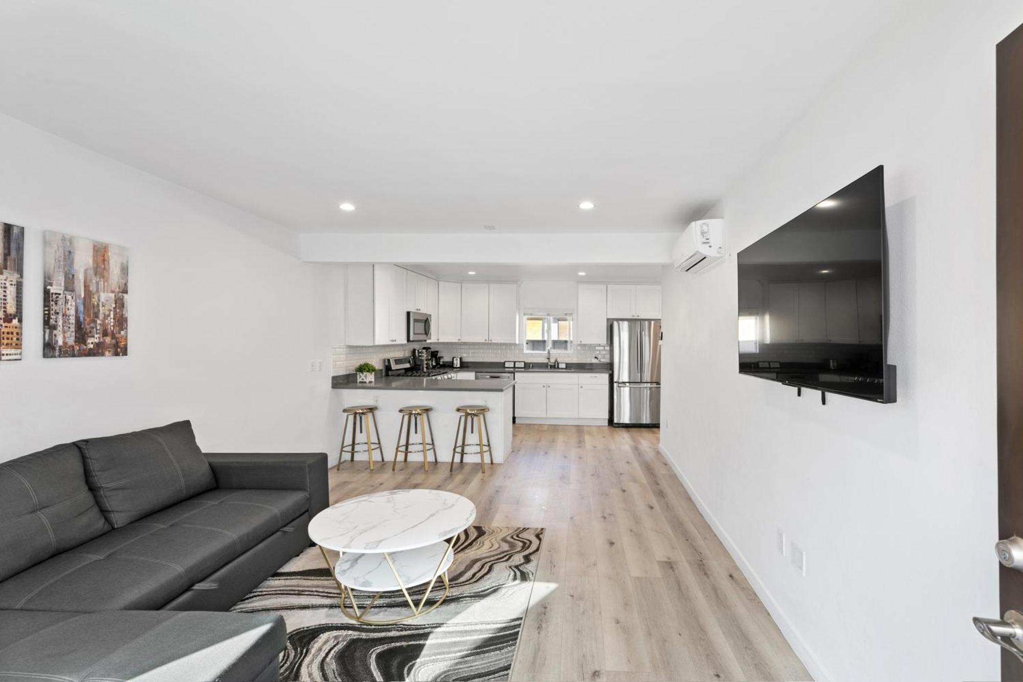 Bed and breakfast Muirfield Chic With Parking Los Ángeles